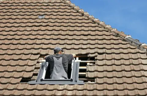 Pose de velux à Aigrefeuille sur Maine